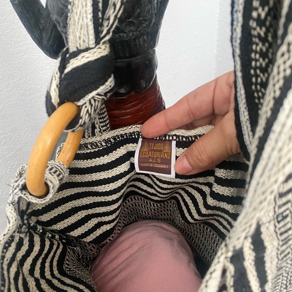 Bucket Handbag Tejido Ecuatoriano - Picture 4 of 4